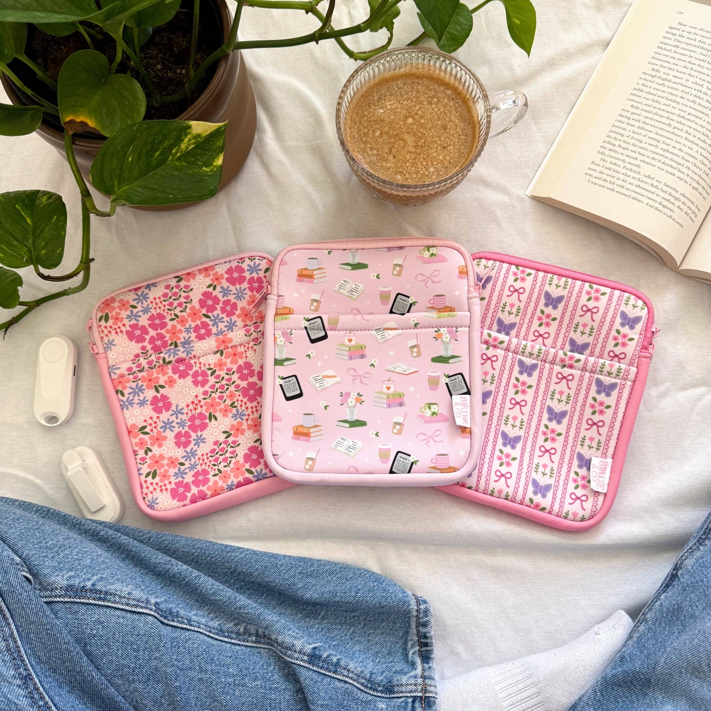 Reading Essentials Kindle Sleeve/E-reader Zipper Sleeve