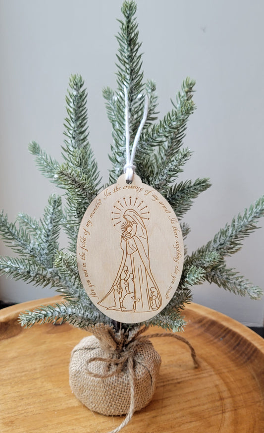 Mary's Mantle Ornament